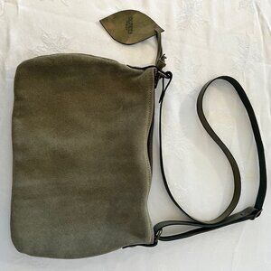 Oldries Italy Green Suede Shoulder Crossbody Bag W/Brass Zipper  & Hardware
